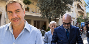 «Είναι γιατροί αυτοί;» – Βόμβες από τον Πρόεδρο εργαζομένων ΕΚΑΒ για Θεοδωρόπουλο: «Έκανε ΚΑΡΠΑ στον Μαζωνάκη με το… ένα χέρι – Αν ακολουθούσαν το πρωτόκολλο ίσως και να επανερχόταν»