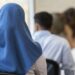 Αυστρία: Άνοιξαν τα σχολεία με απαγόρευση της ισλαμικής μαντίλας για μαθήτριες κάτω των 14 ετών