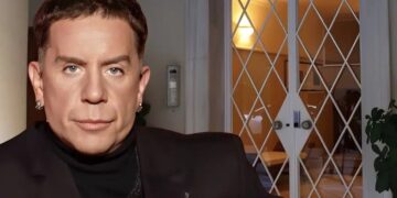 Γιώργος Μαζωνάκης: Όλη η showbiz στην κλινική των γιατρών του θανάτου – Αυτοί οι celebrities κάνουν τον σταυρό τους