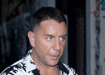 Υπόθεση Μαζωνάκη: Στο «φως» η δικογραφία – 42 λεπτά «καλωδιωμένος», ο χαλασμένος απινιδωτής και τα 5ml αδρεναλίνης