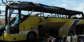 Τραγωδία: Πολύνεκρο τροχαίο με λεωφορείο στο Σινά -16 νεκροί μέχρι στιγμής – Συγκλονιστικές εικόνες