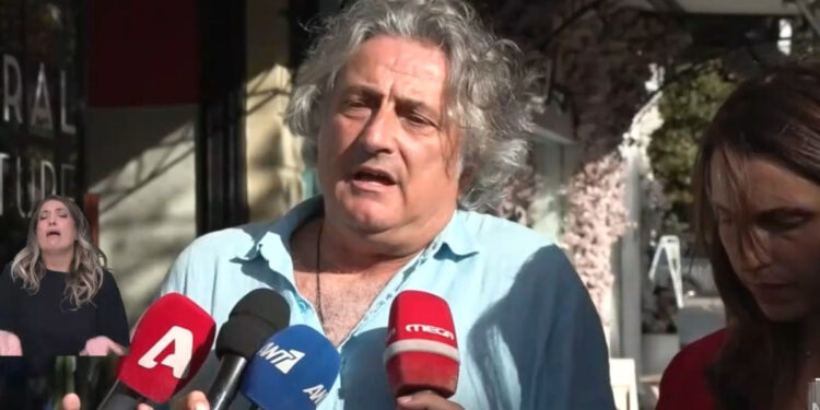 Μαζωνάκης – «Ανάθεμα την ώρα και τη στιγμή»: Μιλά ο υπνοθεραπευτής που έλαβε τη μυστηριώδη φωτογραφία – «Χαροπάλευε προφανώς»