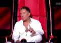 Alldaynews.gr The Voice: Το πρόσωπο που «λύγισε» στα παρασκήνια του αφιερώματος για τον Μαζωνάκη – Το βίντεο που «ραγίζει